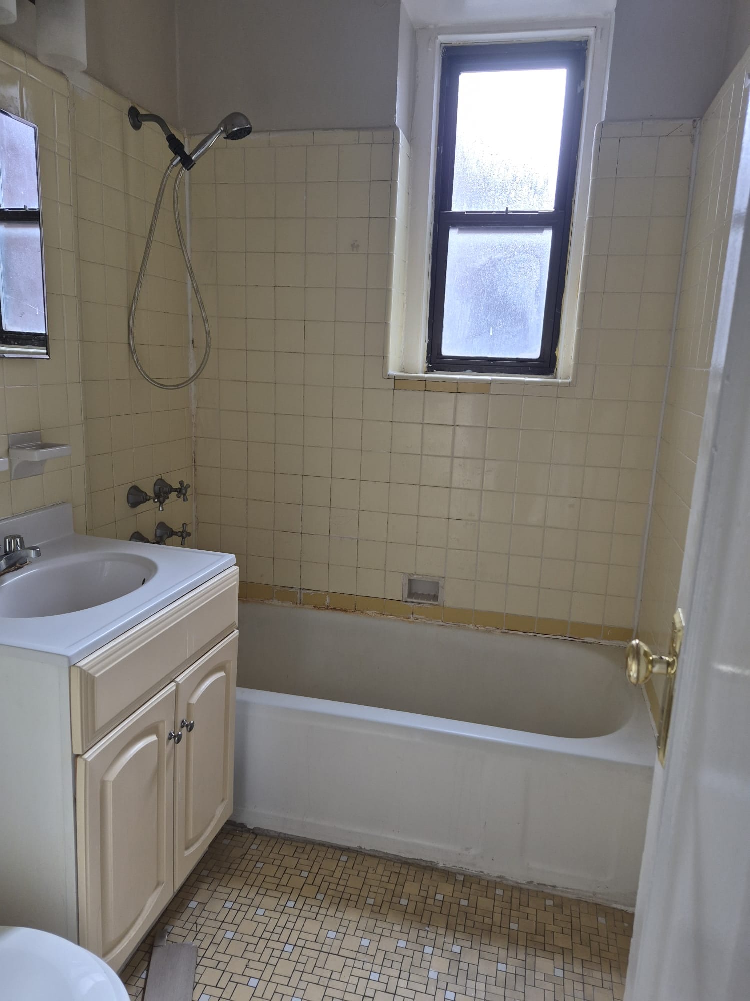 Bathroom detail